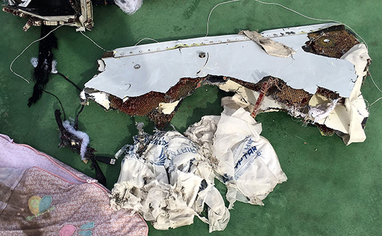 Найденные обломки самолета EgyptAir




