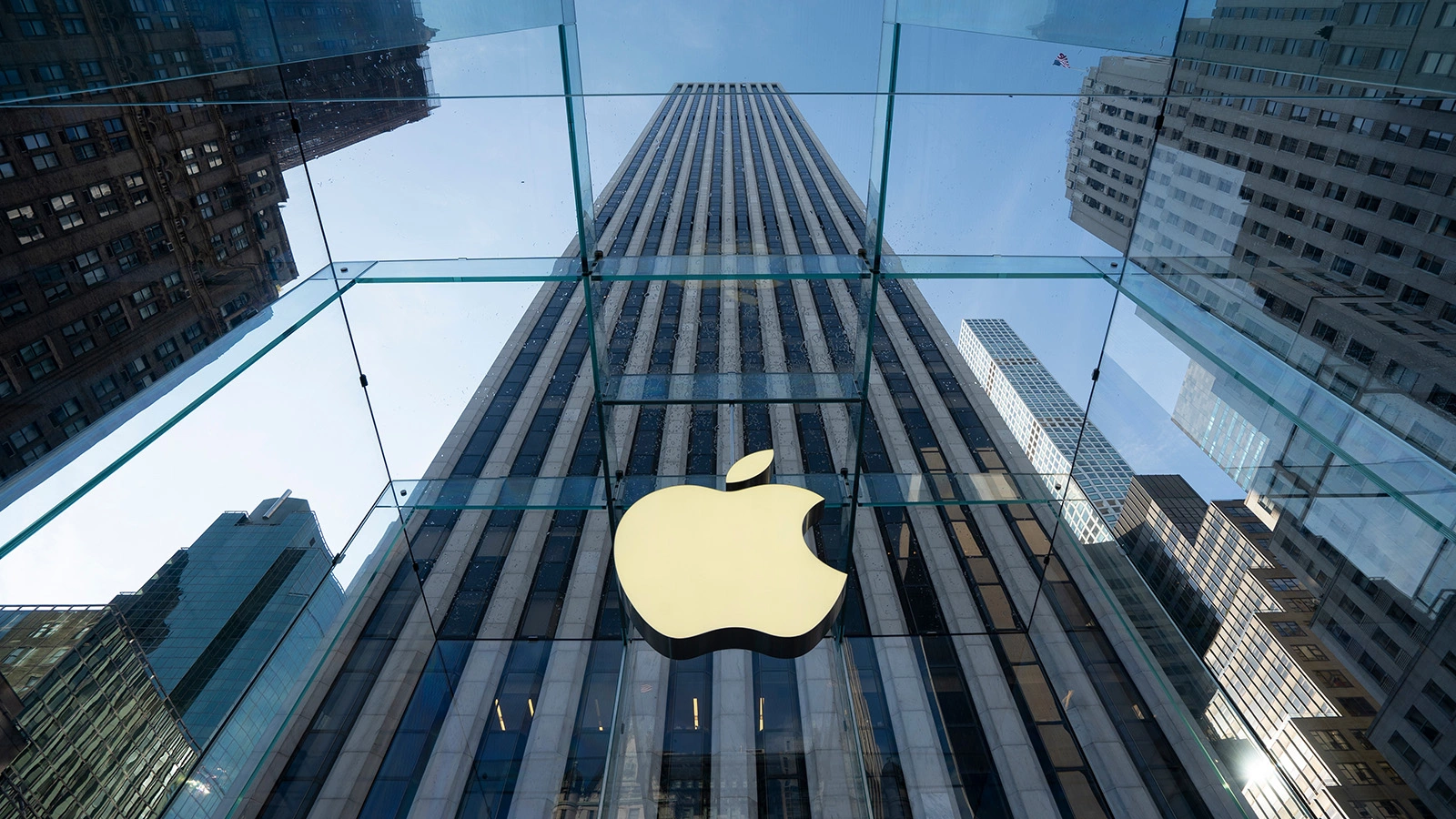 Стало известно, когда Apple покажет свои умные очки