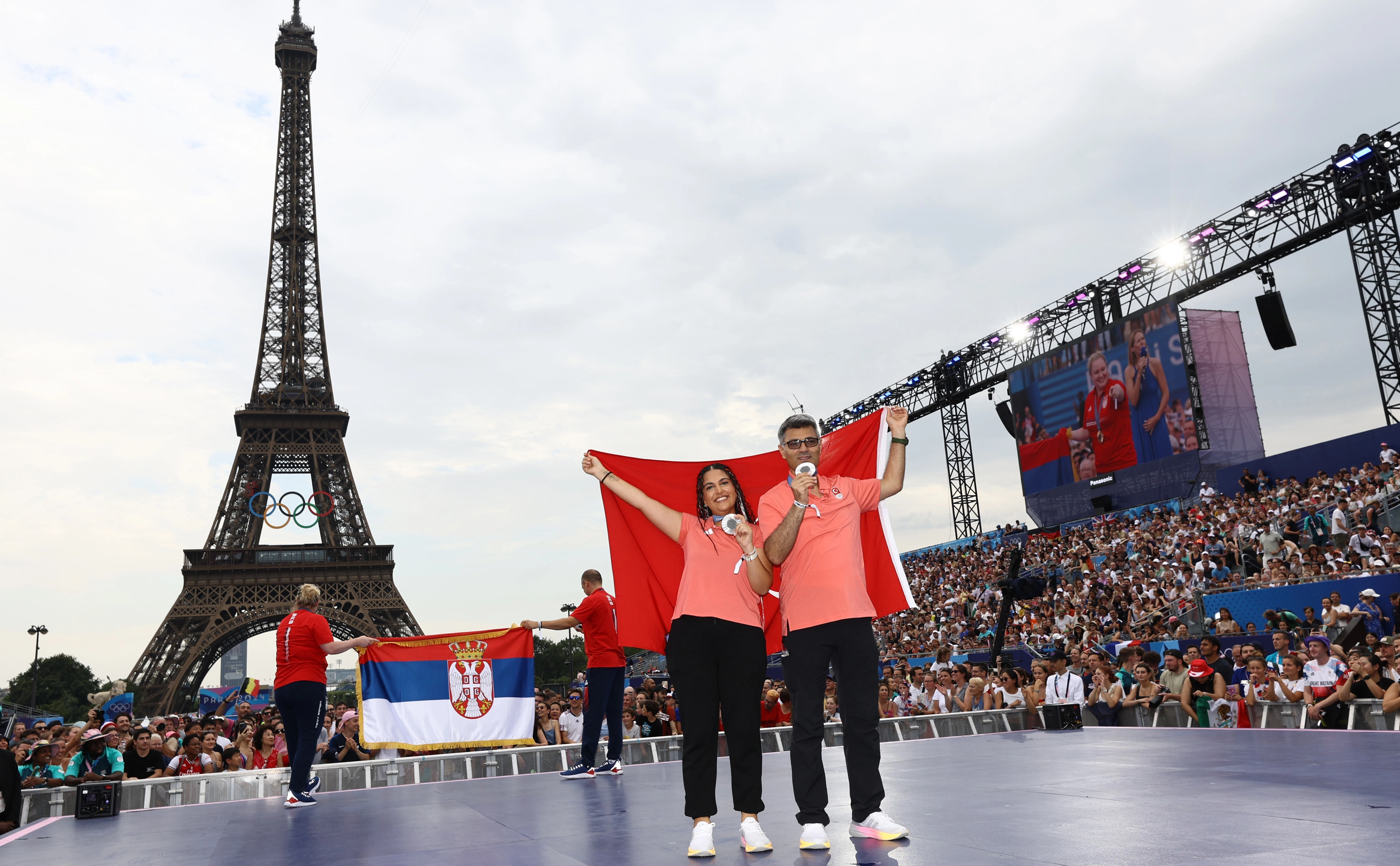 Arturo Holmes/Getty Images