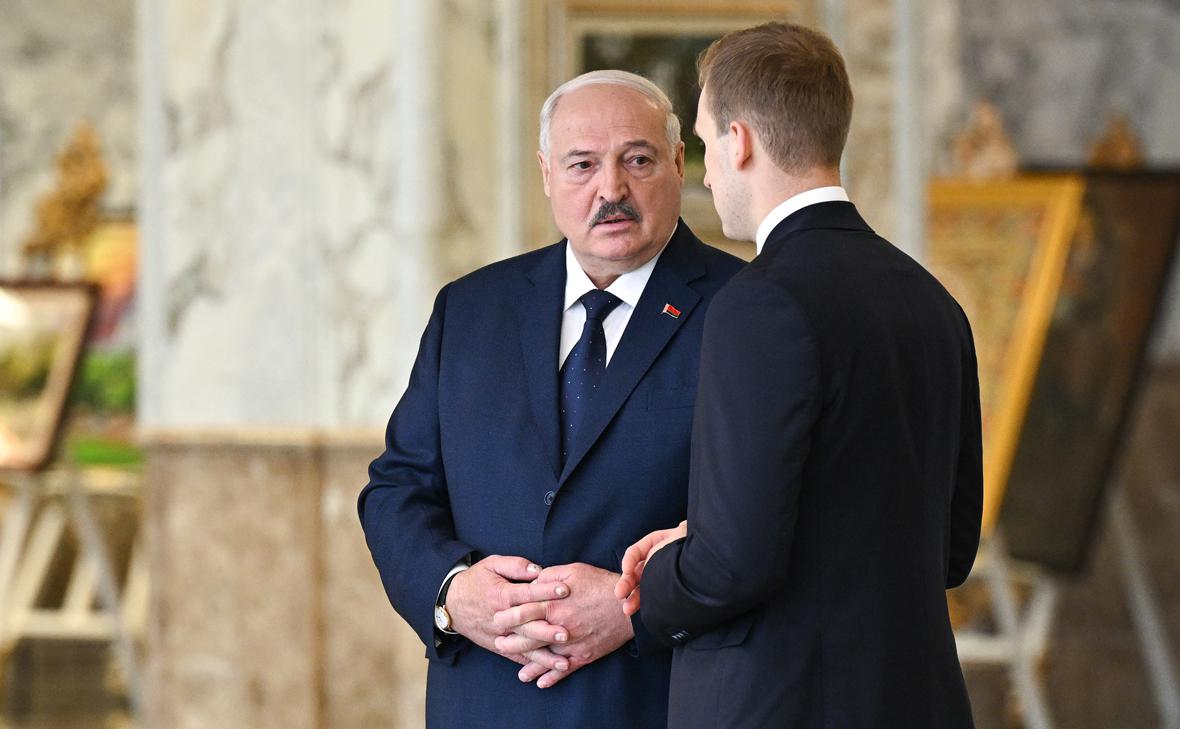 Лукашенко сообщил, что его младший сын Николай не является его преемником