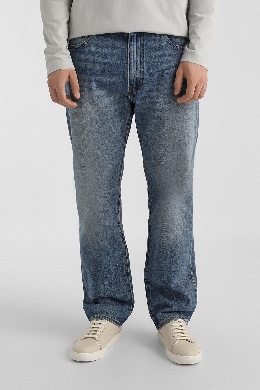 Джинсы свободного кроя Levi's, 15&nbsp;990 руб.