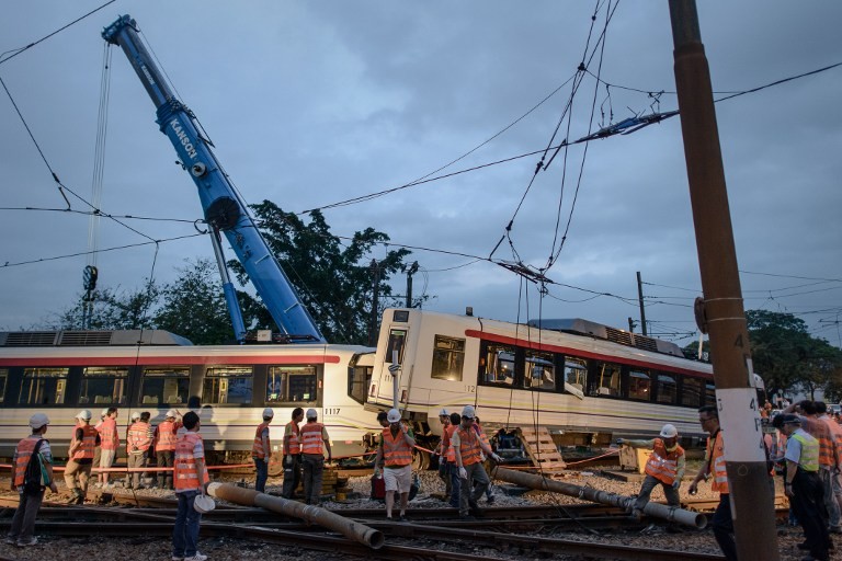 Крушение поезда метро в Гонкгонге: более 60 пострадавших