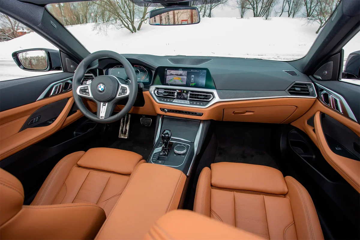 Новая BMW 4: три мнения о купе, которое критикуют за ноздри