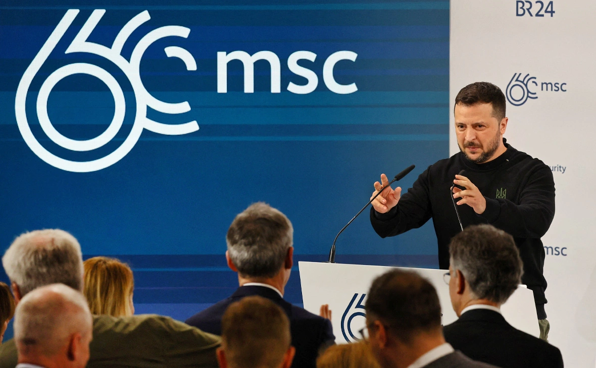 Wolfgang Rattay / Reuters