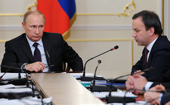 Президент России Владимир Путин и вице-премьер РФ Аркадий Дворкович