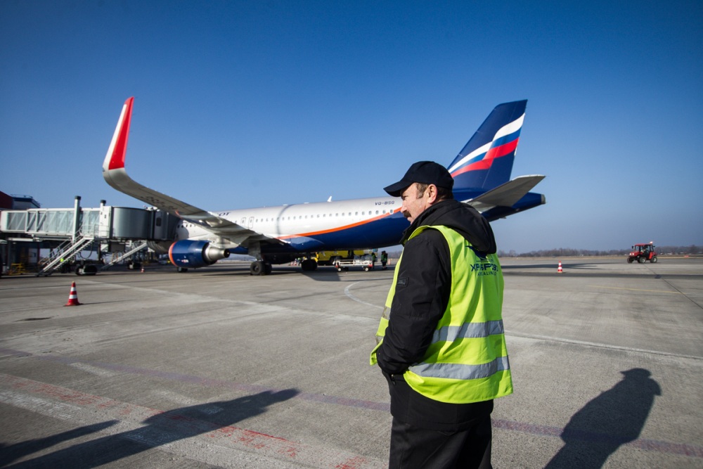 СМИ: Авиакомпании просят увеличить тариф на перелет в Калининград
