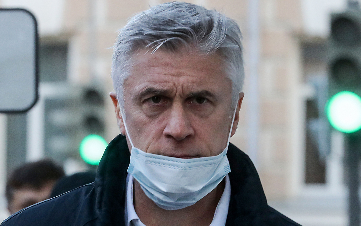 Калви сообщил о возвращении к работе