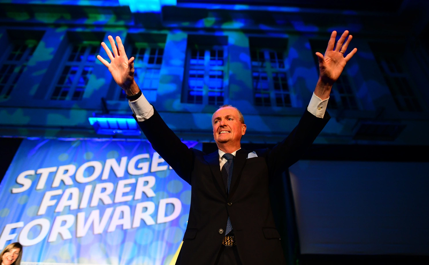 Mark Makela / Getty Images