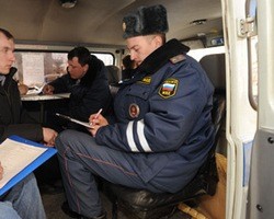 В Москве сотрудники ГИБДД обнаружили в багажнике автомобиля тело погибшего