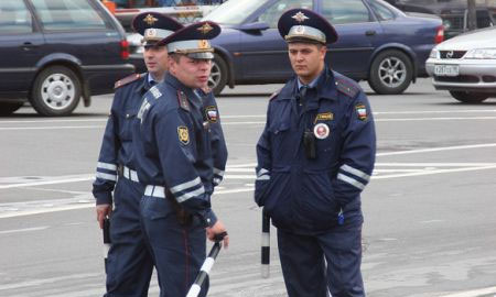 В жезлах автоинспекторов не будет электрошокеров