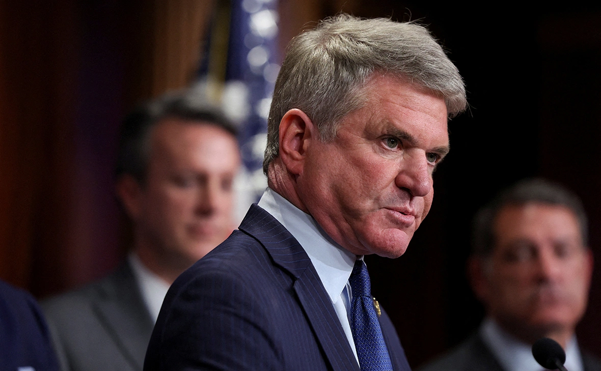 Amanda Andrade-Rhoades / Reuters