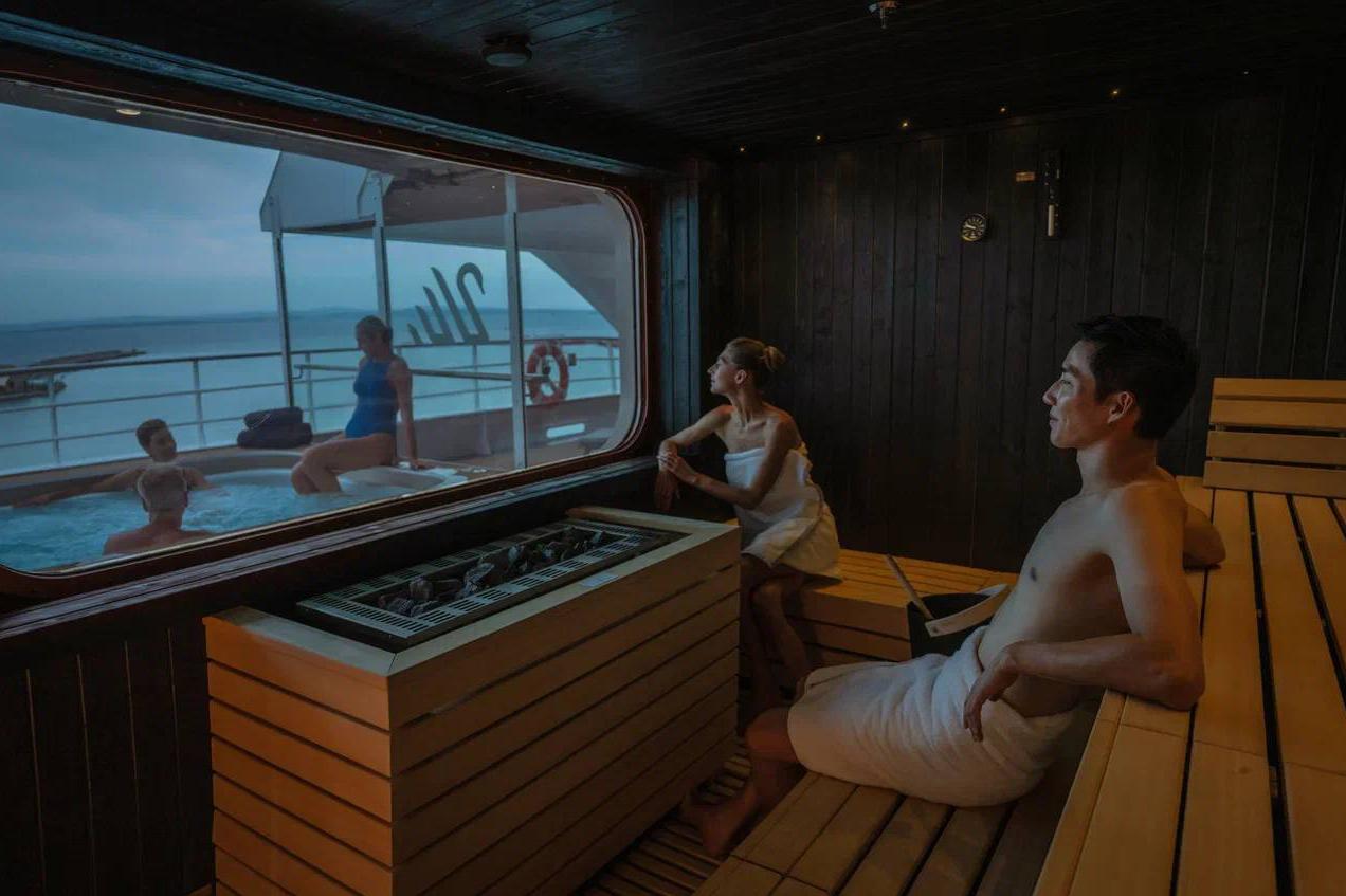 Экспедиционный тур по Дальнему Востоку на мегаяхте SH Minerva