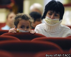 Зрителей московских театров оденут в защитные маски