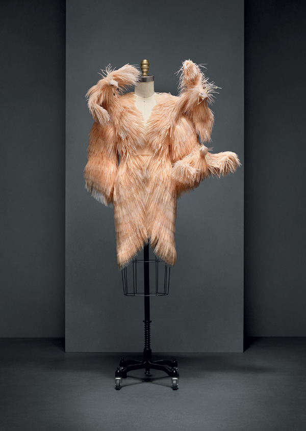Ирис ван Херпен, платье haute couture, осень-зима 2013-2014
