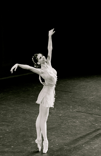 Солистка балета Большого театра Анна Тихомирова
