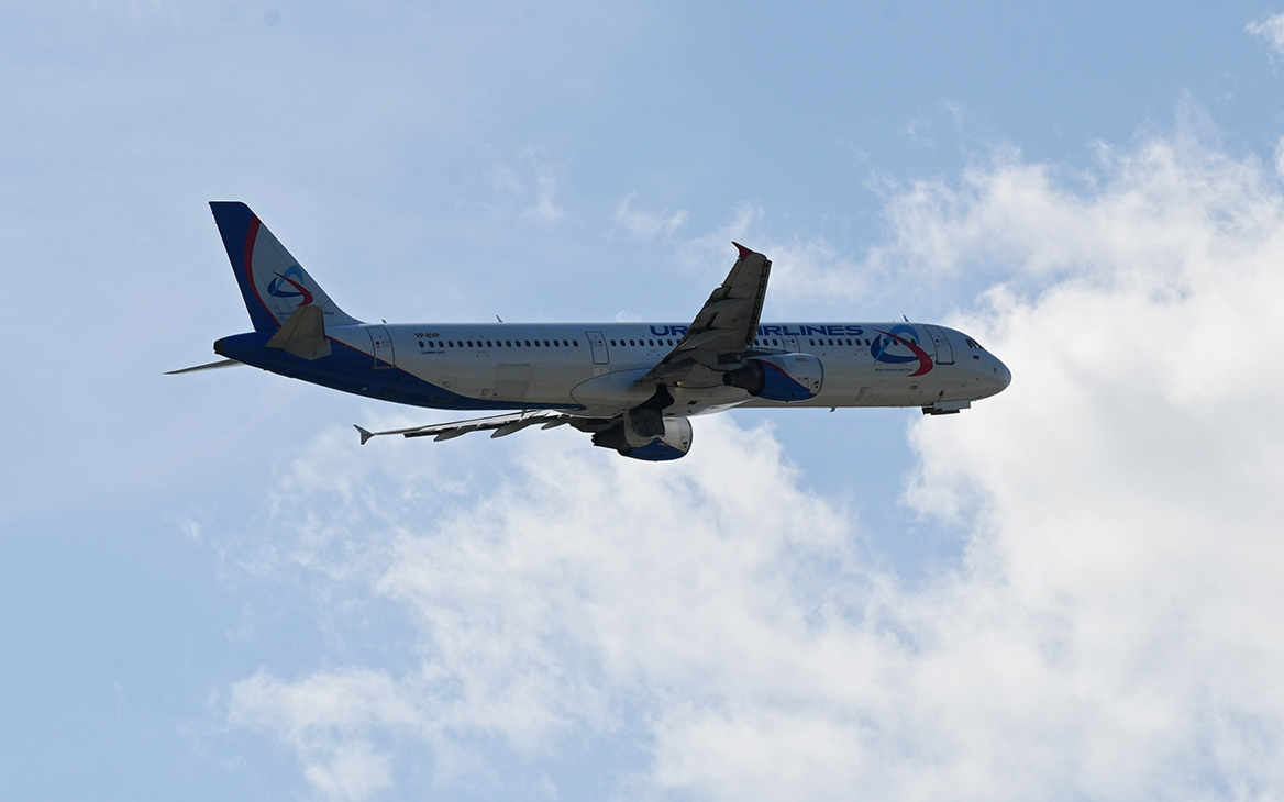 Летевший из Турции в Москву самолет вынужденно сел в Ростове