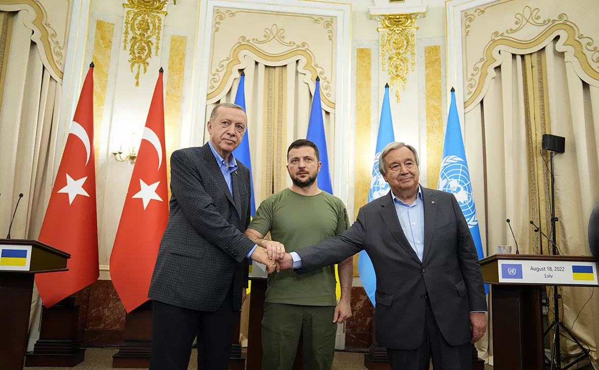 Евгений Малолетка / AP