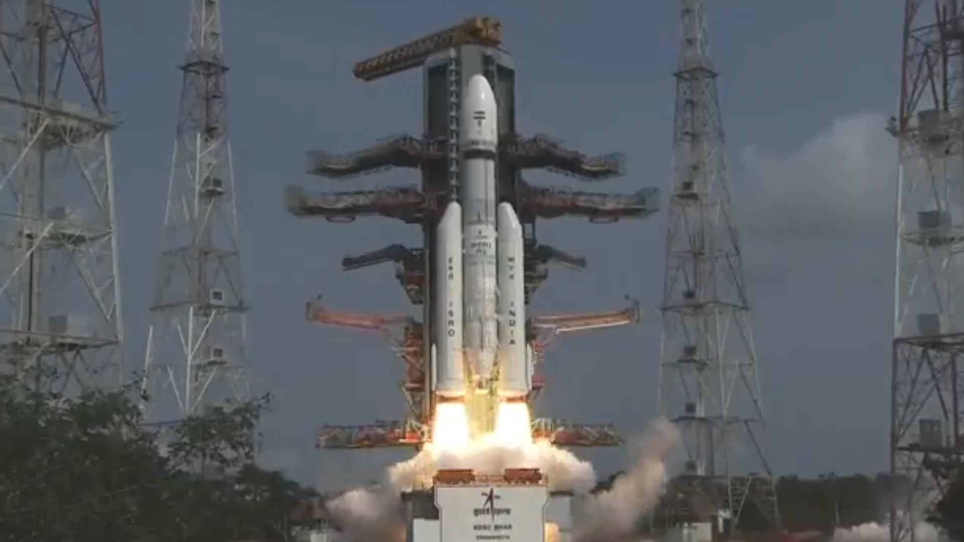 Индийская ракета вывела на орбиту 36 спутников OneWeb
