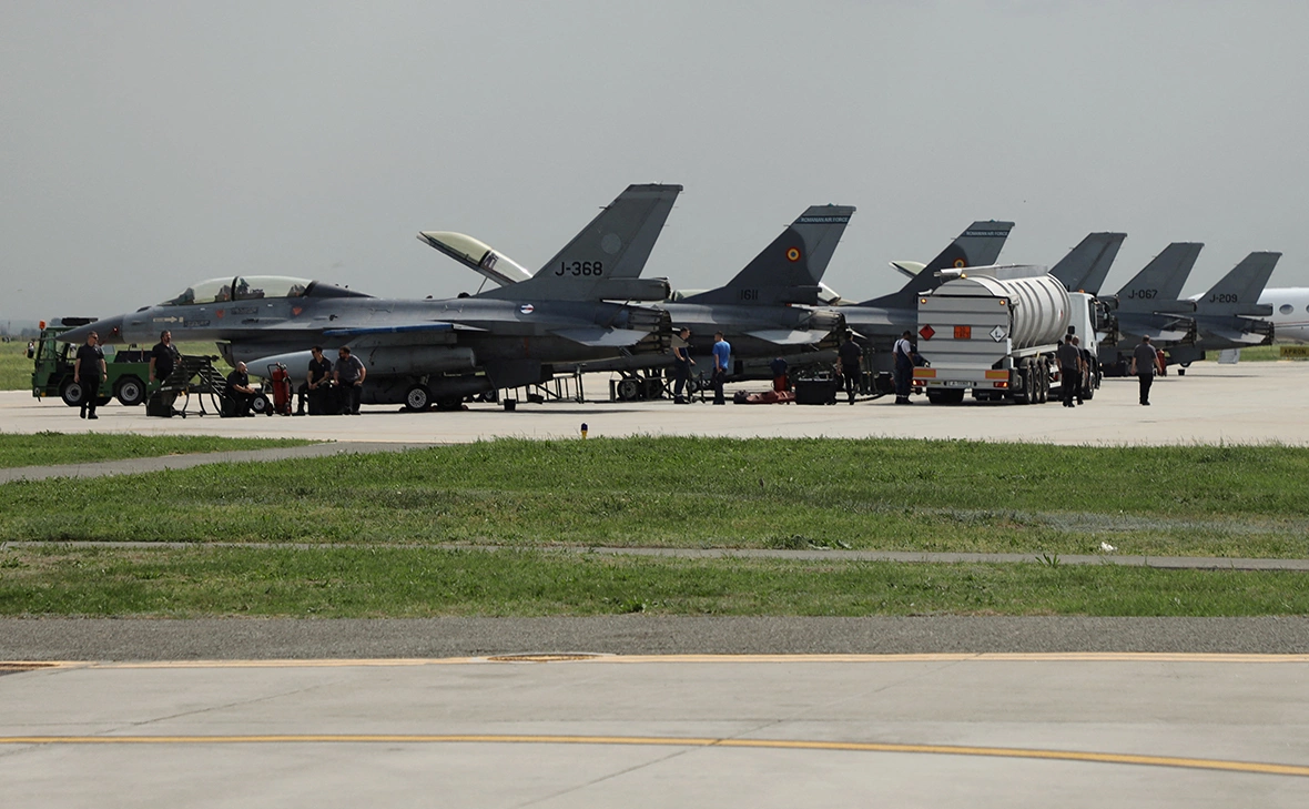 Bart Biesemans / Reuters