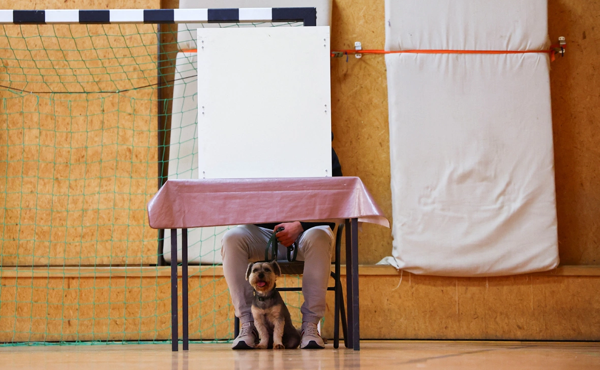 Fabrizio Bensch / Reuters