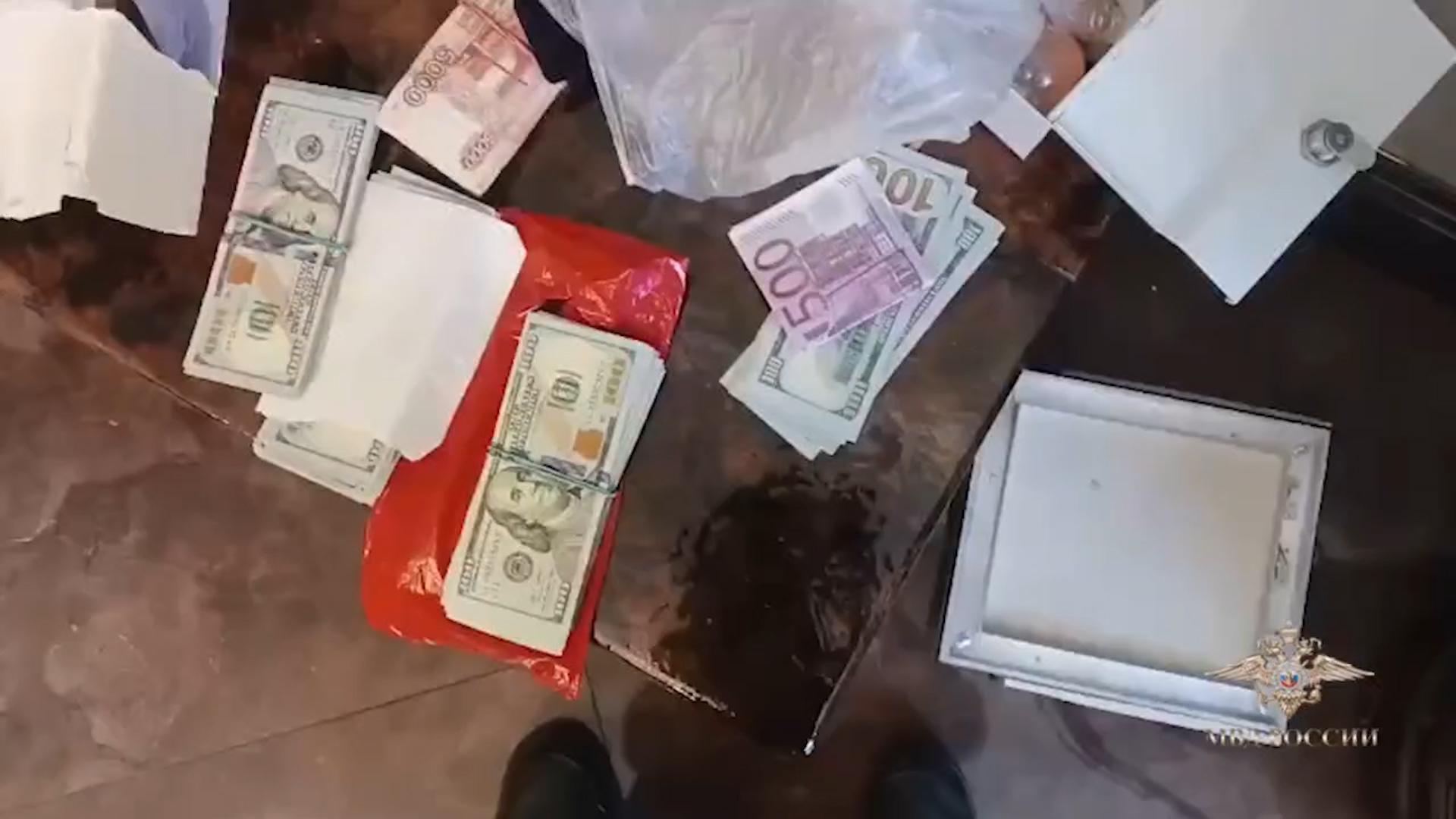 В Подмосковье спустя 17 лет задержали подозреваемого в убийстве. Видео