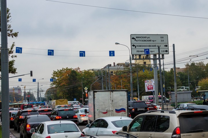 В Москве перекрыли Мичуринский проспект ради нового метро 