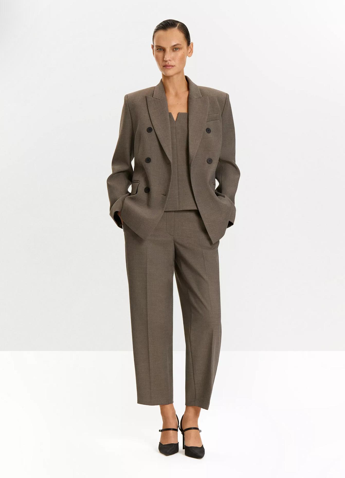 Брюки, Emka, 17 990 руб. (emka.ru)