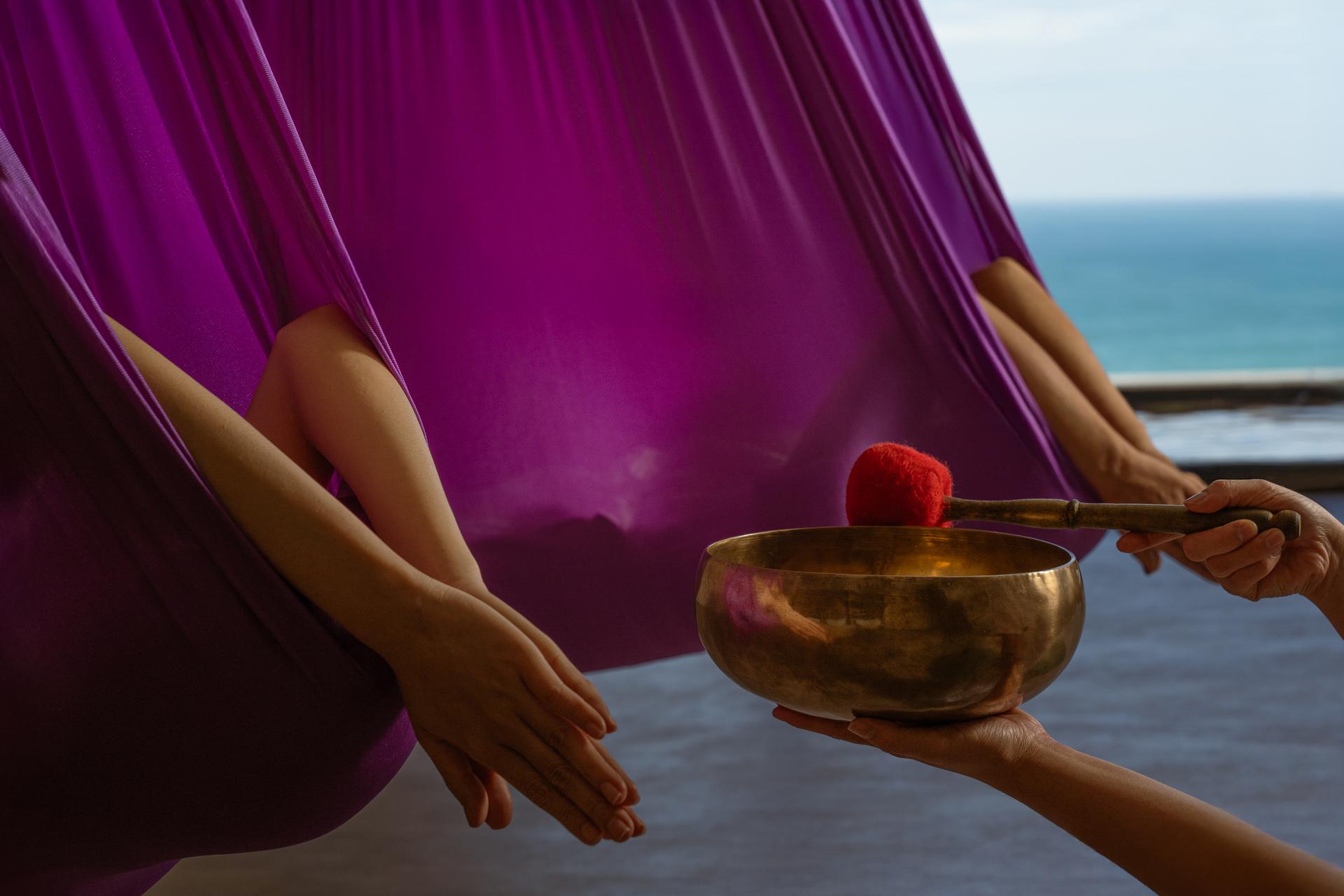 Медитация в гамаках