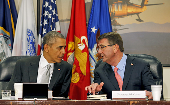 Президент США Барак Обама и&nbsp;глава Пентагона Эштон Картер