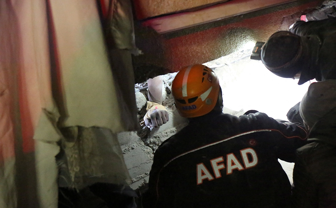 Sertac Kayar / Reuters