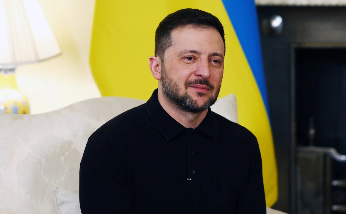 Peter Nicholls / Getty Images