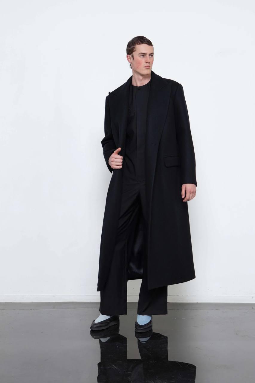 Пальто House of Leo, 130 000 руб. (houseofleo.ru)