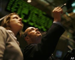 Желание игроков выйти из рынка уронило FTSE Russia почти на 4%