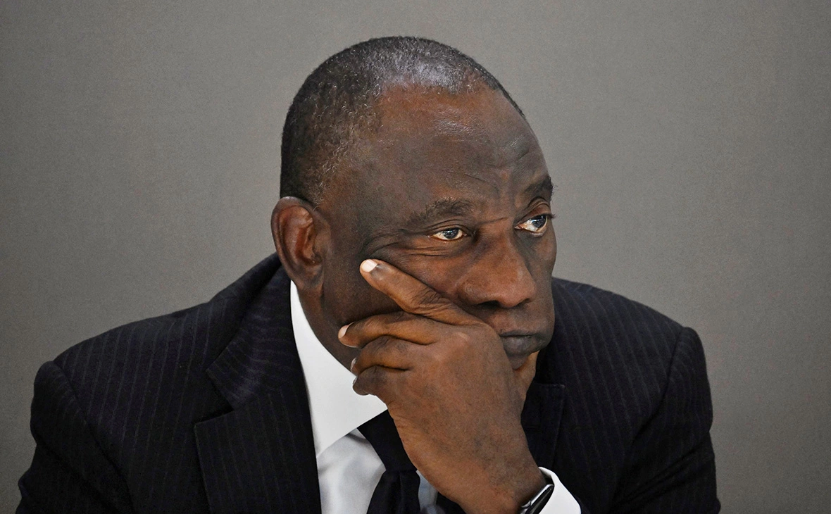 Emmanuel Dunand / Reuters