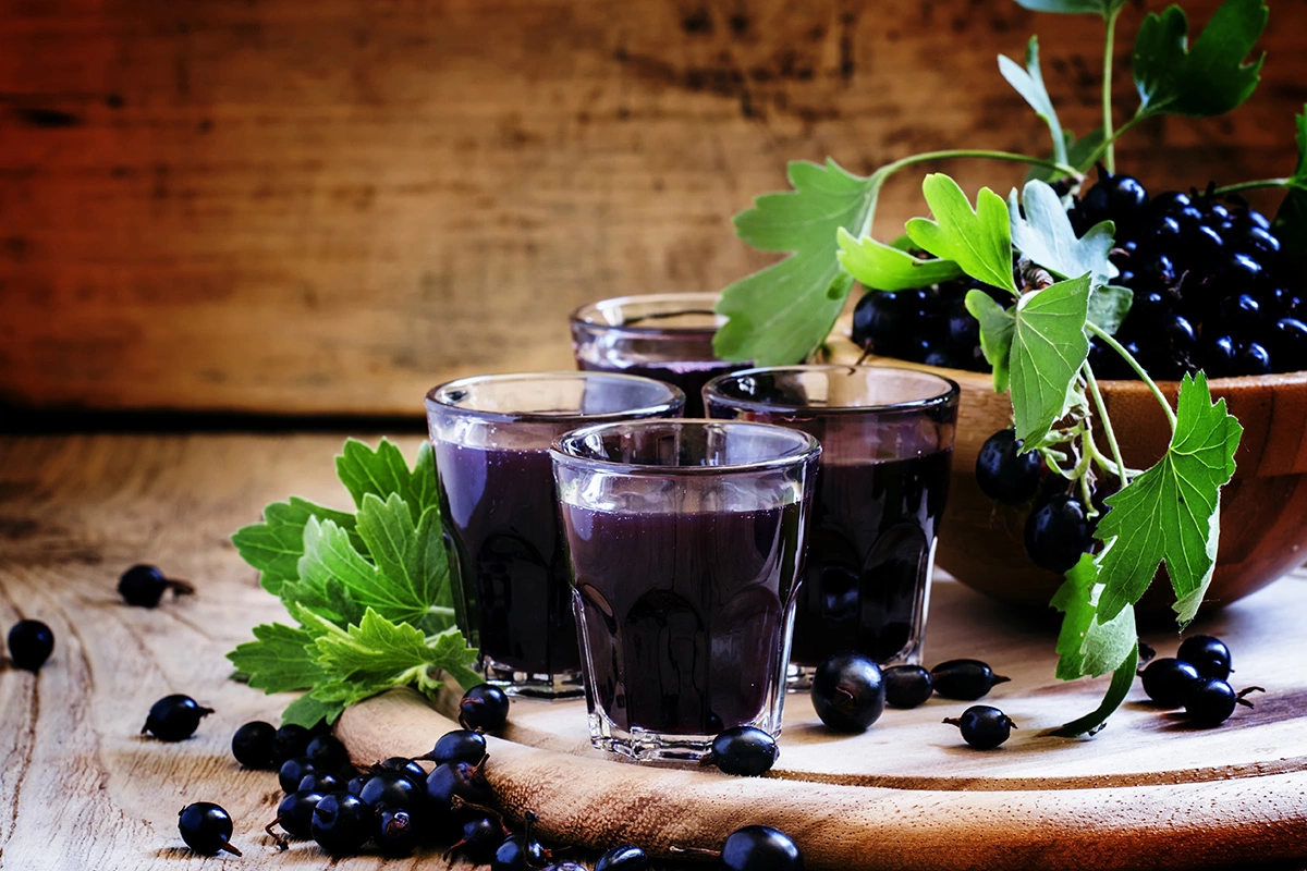 Классический рецепт настойки на смородине