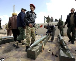 Повстанцы Ливии: Перемирие невозможно, пока М.Каддафи у власти