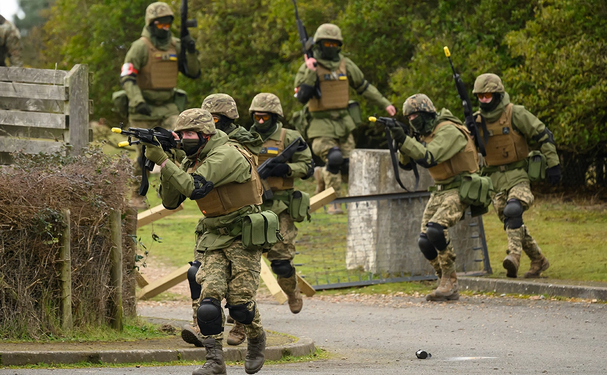 Leon Neal / Getty Images