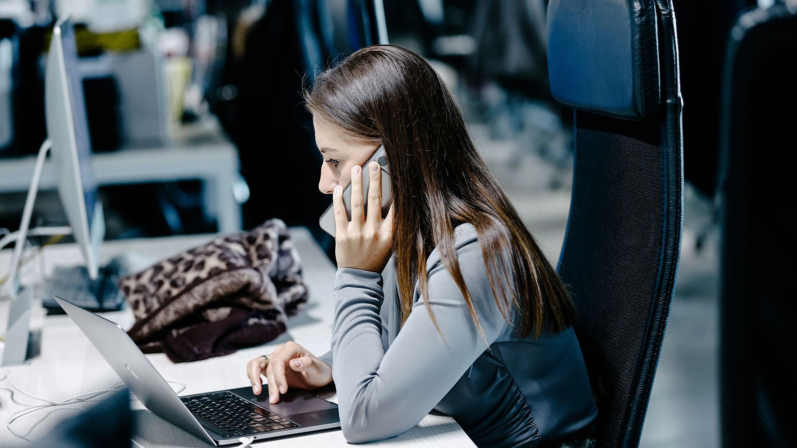 Мишустин объявил об увеличении МРОТ на 20% в 2026 году