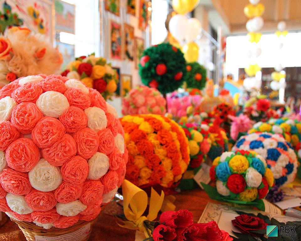Цветочный бум в Казани: бессонные ночи флористов и подорожавшие букеты