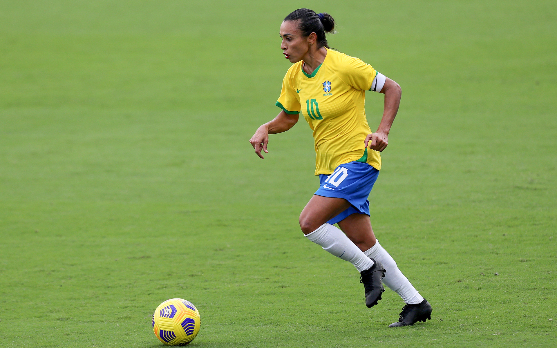 Бразильская футболистка первой в истории забила голы на пяти Олимпиадах ::  Олимпиада в Токио :: РБК Спорт