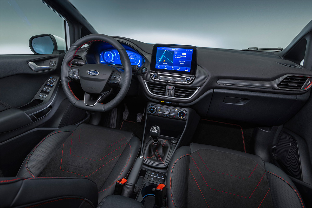 Ford представил обновленный хэтчбек Fiesta