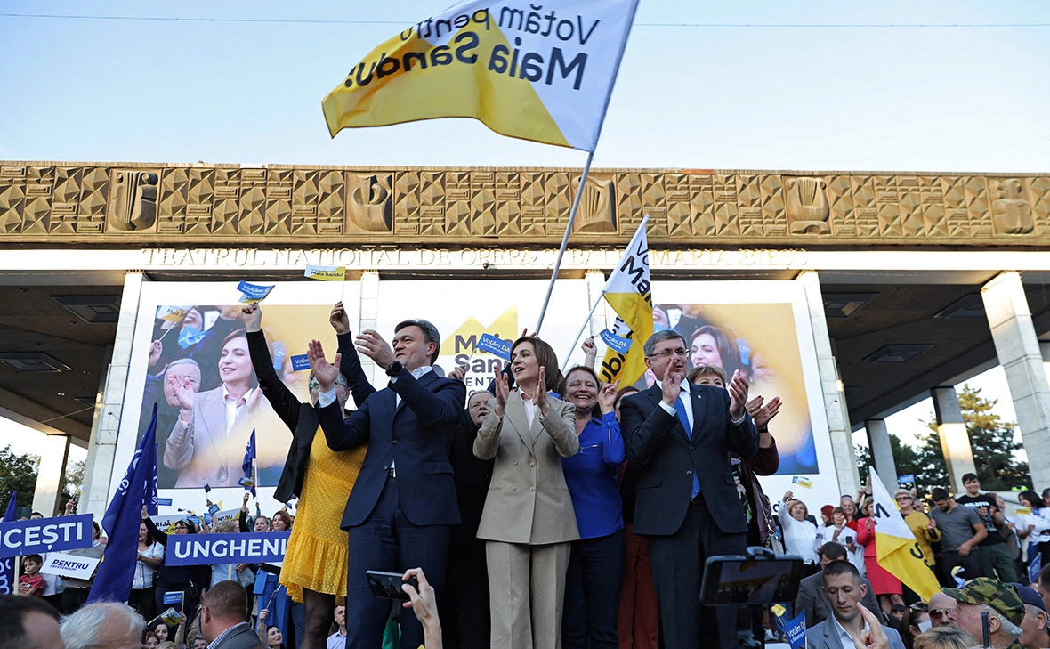 Vladislav Culiomza / Reuters