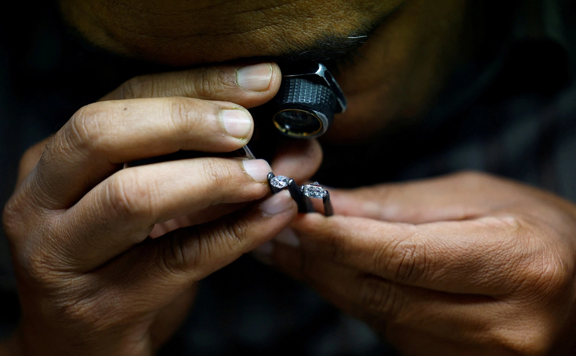 Anushree Fadnavis / Reuters