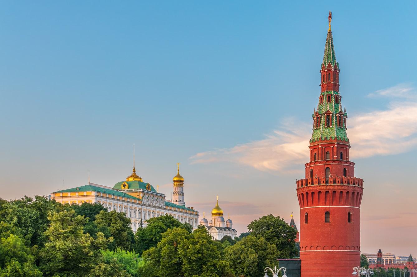 Башни Московского Кремля: сколько их, названия и фото