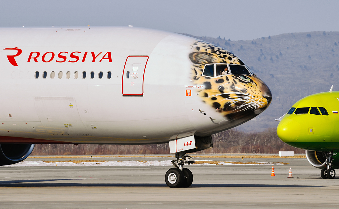 Boeing 777-300 авиакомпании &laquo;Россия&raquo; в ливрее с леопардом


