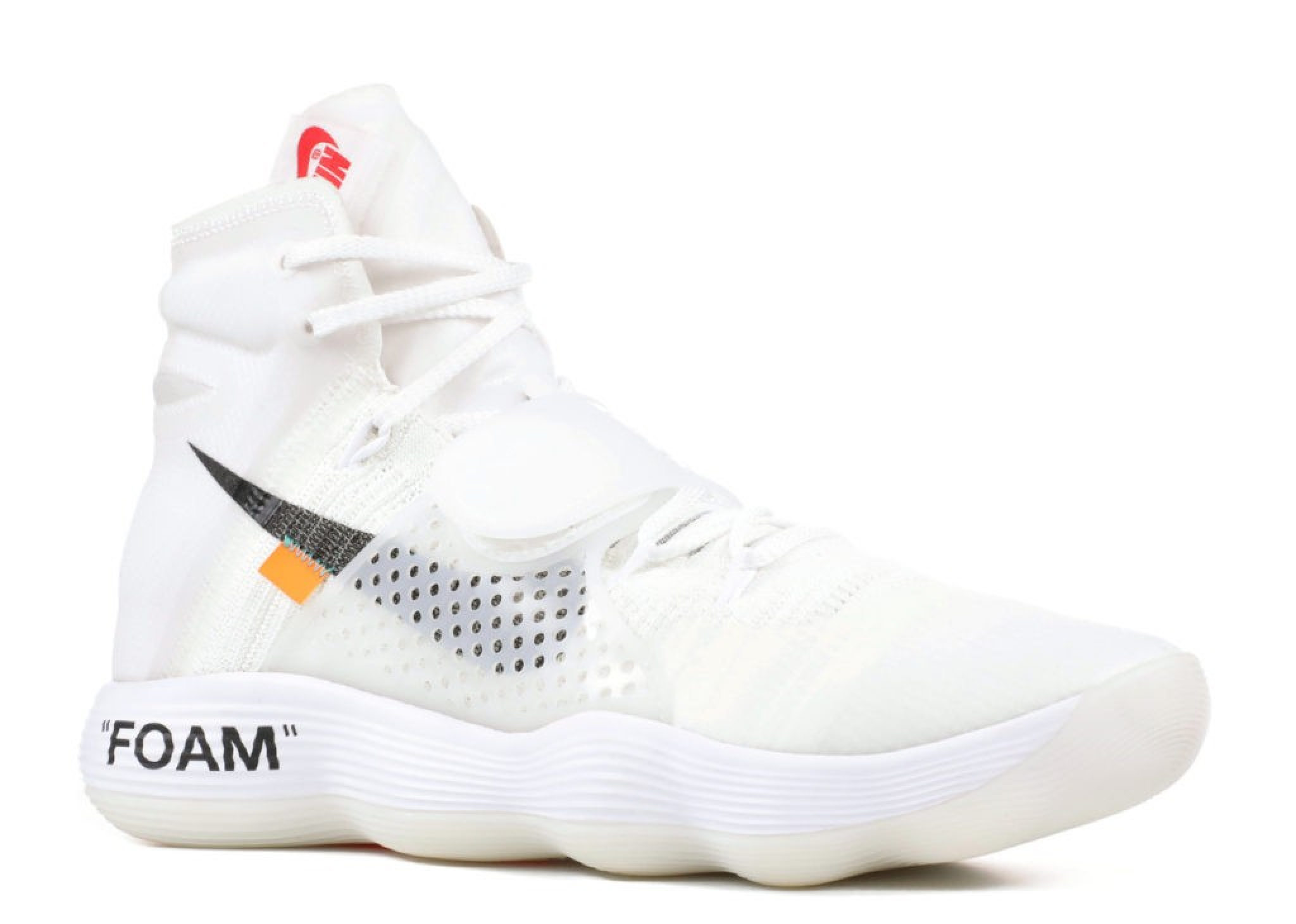 Off-White X Nike React Hyperdunk, 44 800 руб.