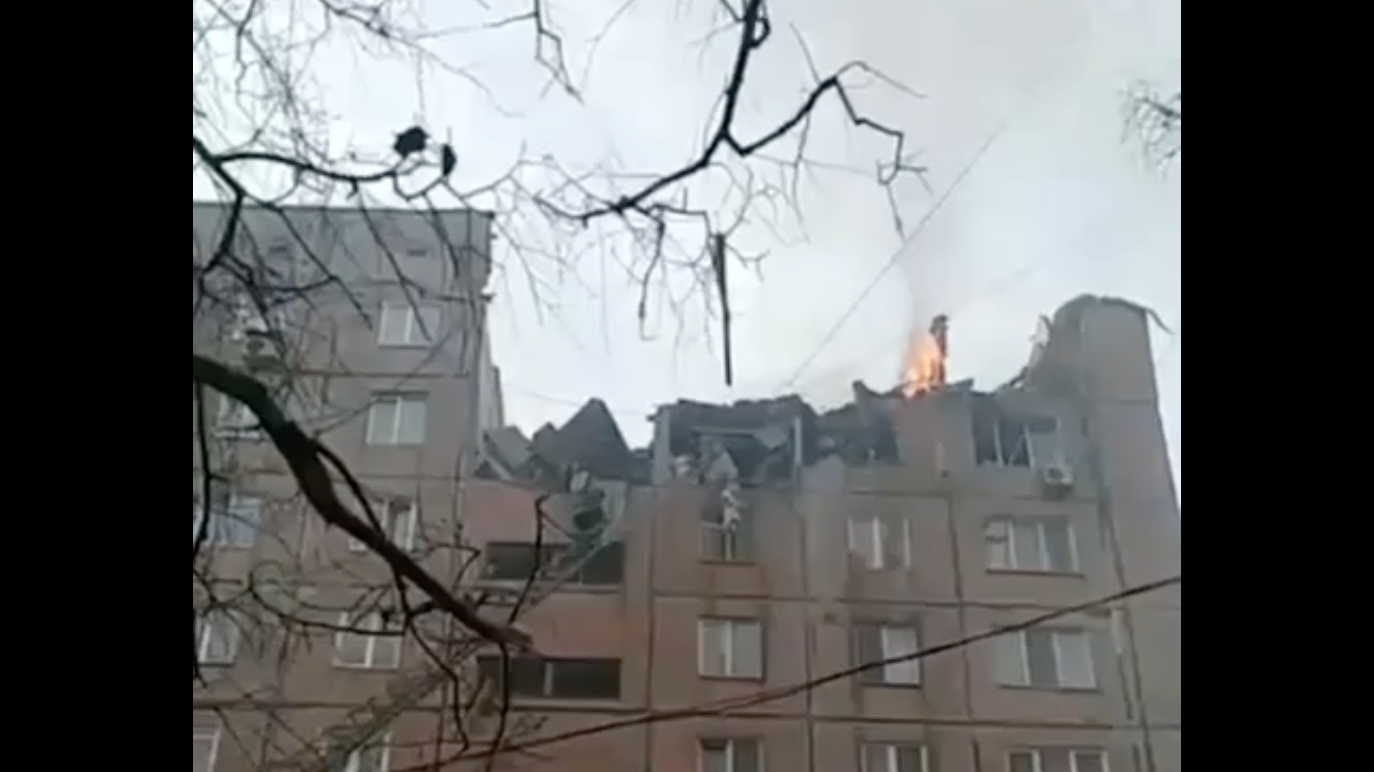 В ДНР сообщили о попадании украинского снаряда в жилой дом в Донецке