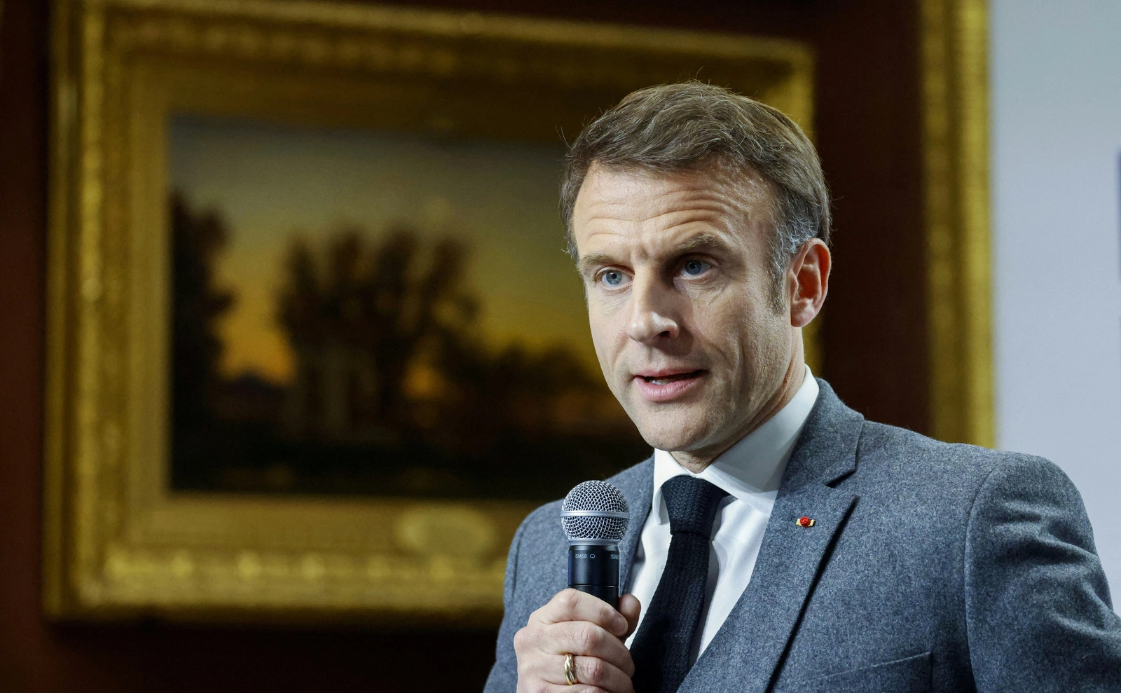 Ludovic Marin / Reuters