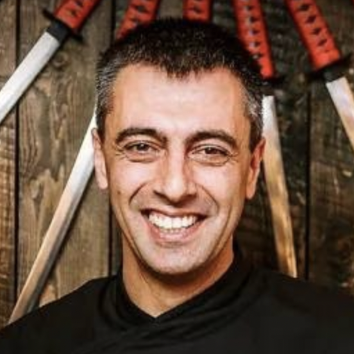 Олег Чакрян