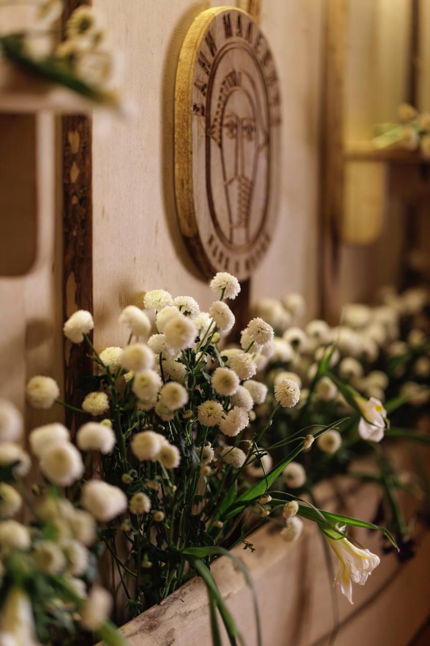 8 марта &laquo;Бани Малевича&raquo; на Рублево-Успенском шоссе откроют мужской разряд только для женщин. Гостей ждут весенние парения, цветы, подарки от брендов, фотозоны и приветственный напиток